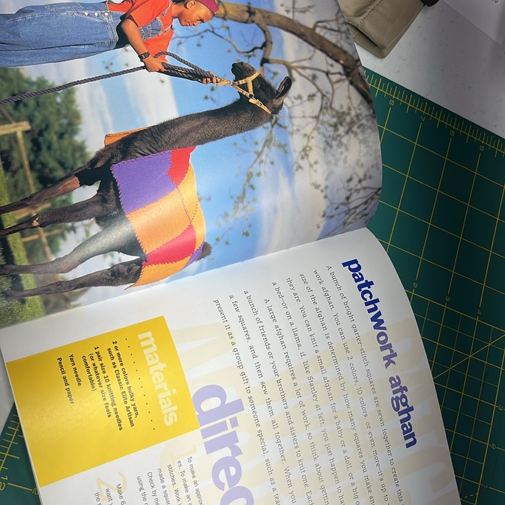 Kids Knitting Book - Picture 3 of 7